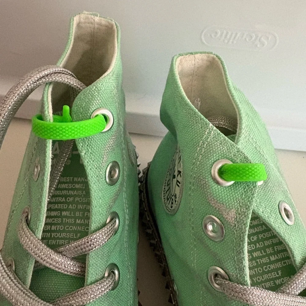 NWT NAN-KU Cruise Studded Hi Top Sneakers Size 39